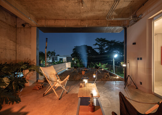 The Terrace House / S.O.S Architects - Interior Photography, Chair