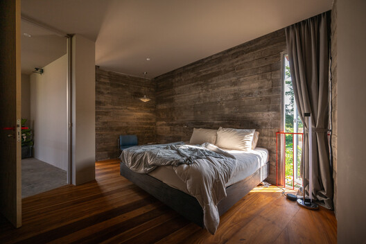 The Terrace House / S.O.S Architects - Image 5 of 35