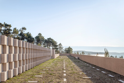 Cemetery Ankaran / void arhitektura - Image 14 of 21