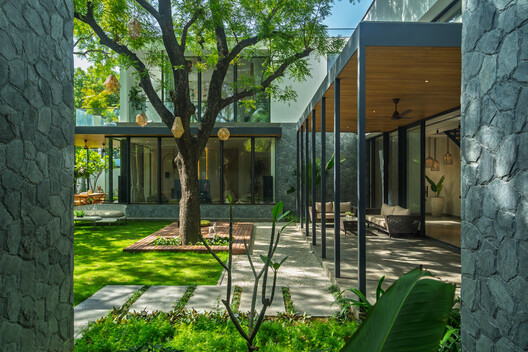 Neem Tree House / DADA Partners - Image 7 of 18