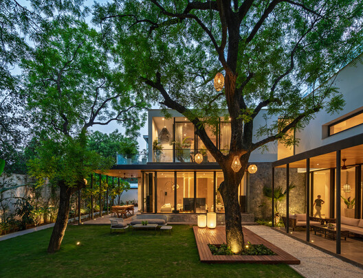Neem Tree House / DADA Partners - Image 15 of 18