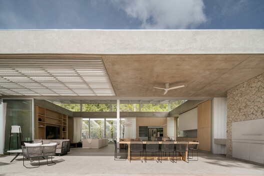 House by the Sea / Jorgelina Tortorici & Asociados House by the Sea / Jorgelina Tortorici & Asociados - Image 13 of 35