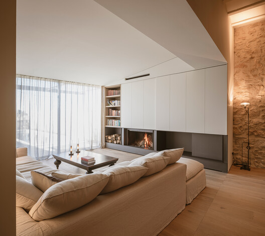 House MA / Estudi Alfred Garcia Gotós House MA / Estudi Alfred Garcia Gotós - Fotografía interior, Sala de estar, Madera, Sillones, Iluminación