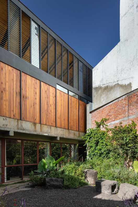 Taller y Galería / Taller de Arquitectura Miguel Montor Taller y Galería / Taller de Arquitectura Miguel Montor - Fotografía exterior, Madera