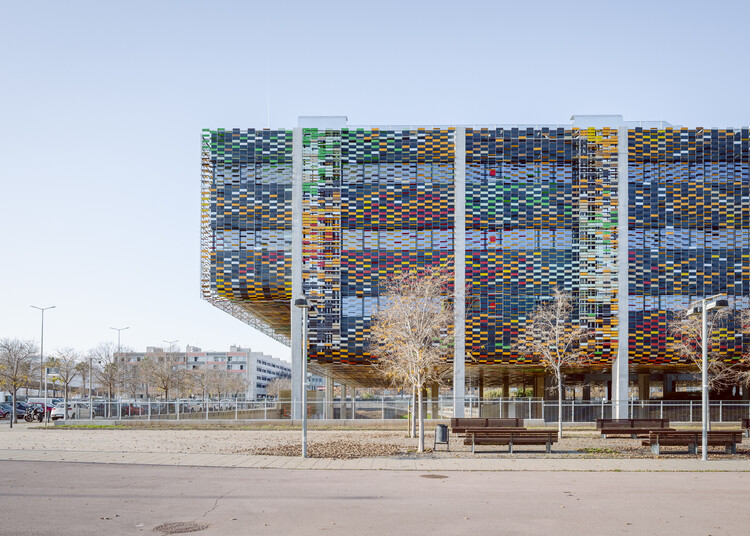Centro de Negocios Delta/Picharchitects/Pich-Aguilera - Foto Exterior