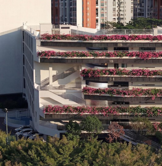 Redevelopment of Pingshan Elementary School into a Nine-Year Integrated School / CCDI Dongxiying Studio - Exterior Photography, Balcony