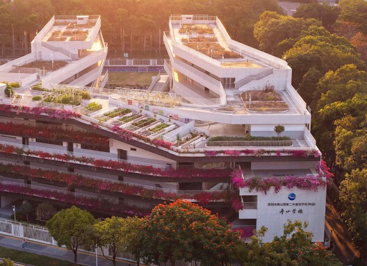 Redevelopment of Pingshan Elementary School into a Nine-Year Integrated School / CCDI Dongxiying Studio - Image 31 of 45