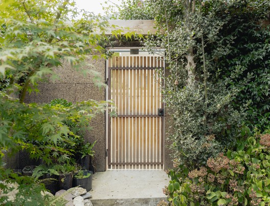 LARUNS / Mesnil Architectures - Exterior Photography, Wood, Garden