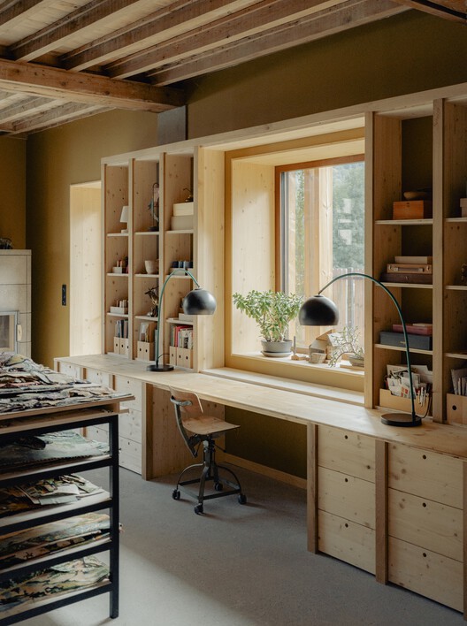 LARUNS / Mesnil Architectures - Interior Photography, Kitchen, Shelving, Wood, Lighting, Table