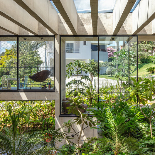 Casa TG / Obra Arquitetos - Exterior Photography, Garden, Balcony, Courtyard