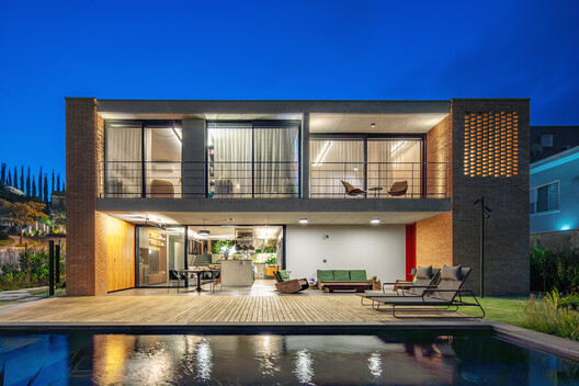 Casa TG / Obra Arquitetos - Exterior Photography, Courtyard, Balcony