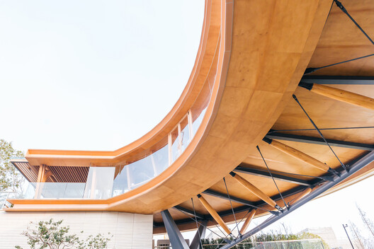 Timber Structure Pedestrian Bridge of Yitaiyipin Garden / GREEN ARCHITECTS + gad - Image 20 of 33