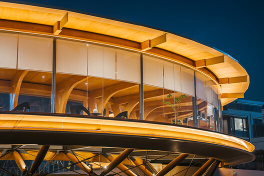 Timber Structure Pedestrian Bridge of Yitaiyipin Garden / GREEN ARCHITECTS + gad - Image 11 of 33