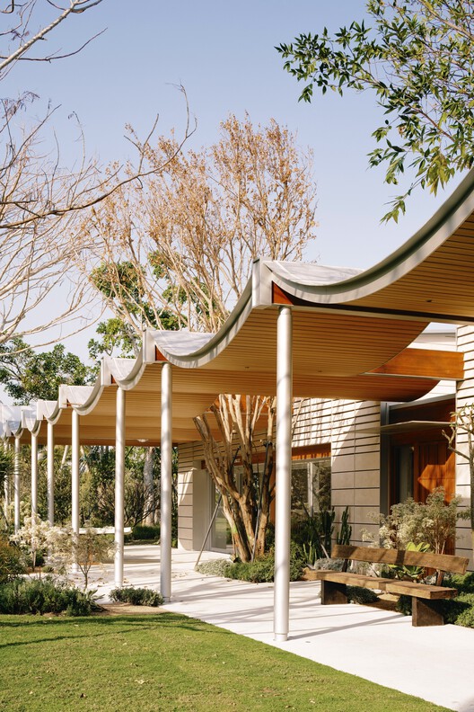 Sanya CR Land Haitang Bay Waterfront Center / Vari Architects - Image 18 of 35