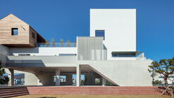 Wind Fence 2 / Hyunjoon Yoo + Partners