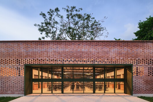 Astaka Kota Selera /  EA Architects - Image 5 of 18