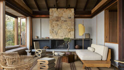 Macmasters / Jorge Hrdina Architects