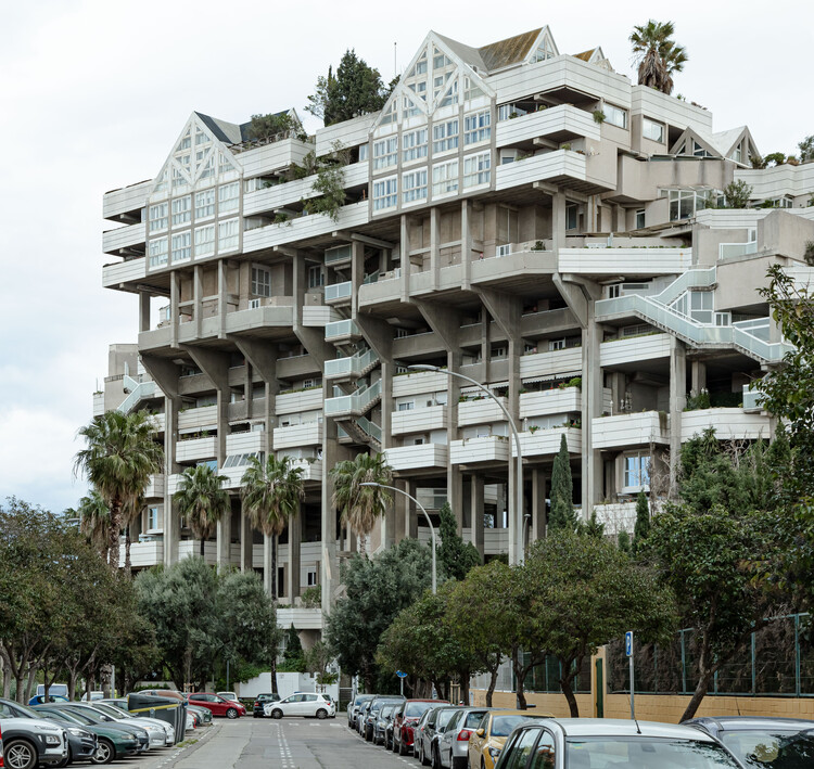 Espai Verd: The Habitable Utopia of Valencia’s Green Cathedral - Featured Image