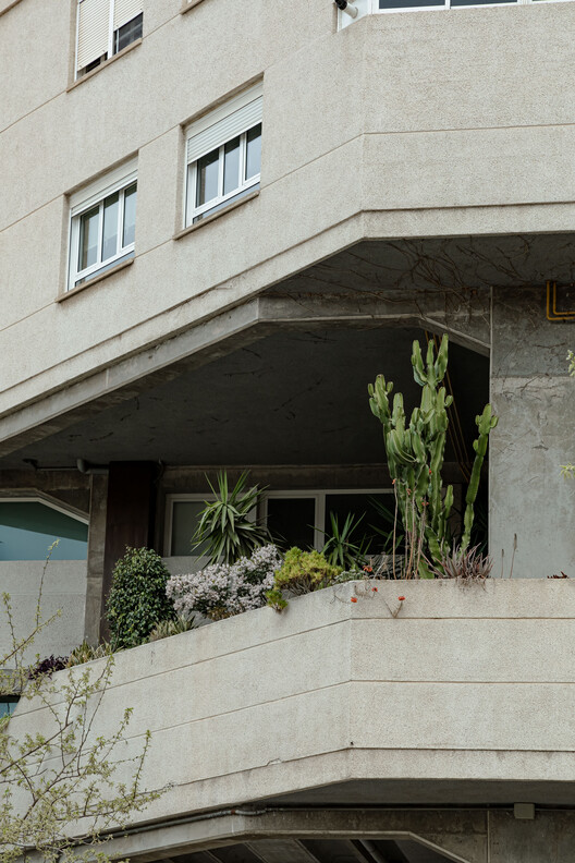 Espai Verd: The Habitable Utopia of Valencia’s Green Cathedral - Image 13 of 40