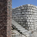 “Earth Is Not Nostalgia”: Hand Over on Design-Build and Local Materials - 2 的图像 4