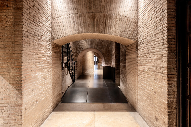 STARTT Designs New Access to the Archaeological Areas Behind the Pantheon in Rome - Image 9 of 17