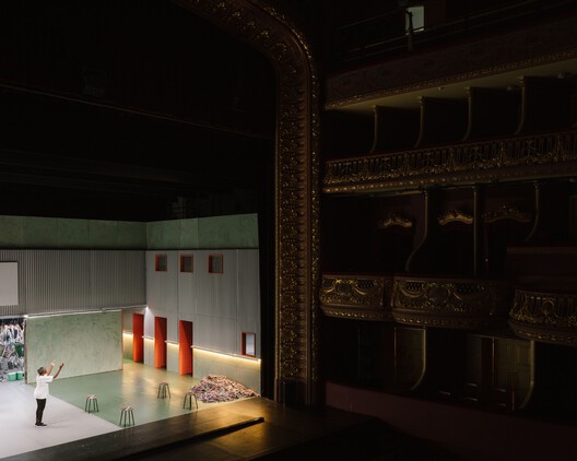 Pendulum Scenography / fala - Image 18 of 22