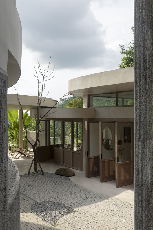 Buzzy Sunny · Feixue Pavilion / Archermit Buzzy Sunny · Feixue Pavilion / Archermit - Exterior Photography, Concrete, Column