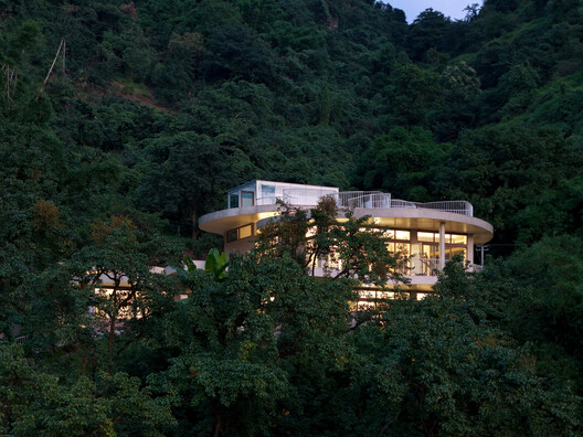 Buzzy Sunny · Feixue Pavilion / Archermit - Exterior Photography, Balcony