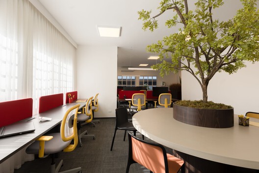 Escritório Gondim Albuquerque Negreiros ADV / StudioVA Arquitetos - Fotografia de Interiores, Sala de Jantar, Mesa, Cadeira, Iluminação