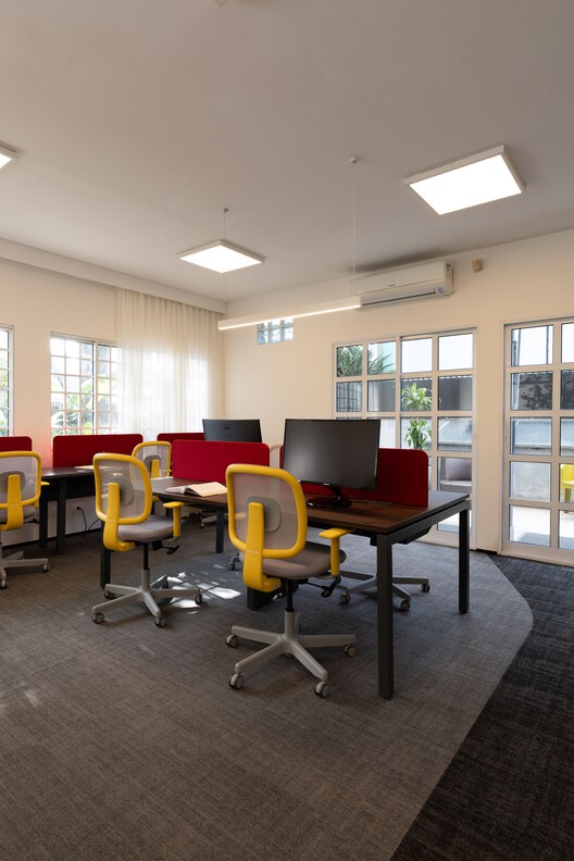 Escritório Gondim Albuquerque Negreiros ADV / StudioVA Arquitetos - Fotografia de Interiores, Cadeira, Mesa, Iluminação