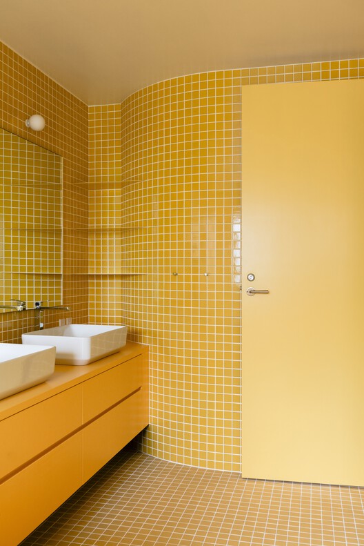 House in Karuizawa  / nao architects office + Studio Hashimura - Interior Photography, Bathroom, Sink, Toilet