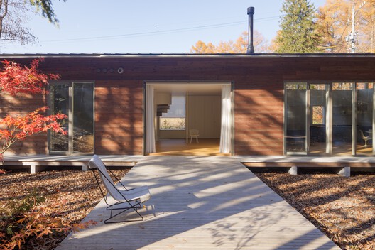 House in Karuizawa  / nao architects office + Studio Hashimura - Exterior Photography, Wood, Door, Deck