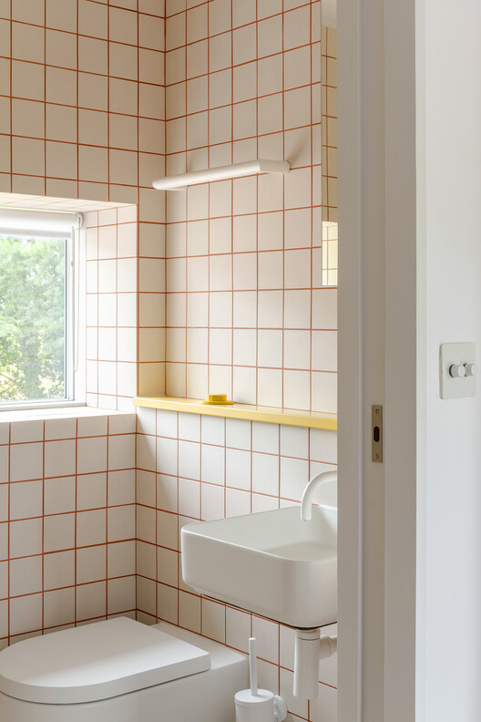 A Place in the Country / Studio Ben Allen - Interior Photography, Bathroom