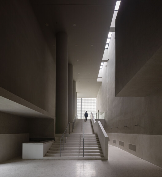 Kunshan Jinxi Senior High School / Atelier Deshaus - Image 11 of 18