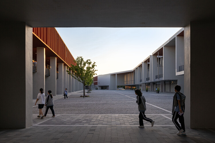 昆山锦溪高中 / 大舍建筑设计事务所 - 建筑图, 具体的
