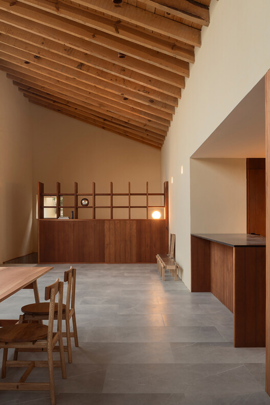 Cabaña Herradura / ALMA de Arquitectos Cabaña Herradura / ALMA de Arquitectos - Fotografía interior, Madera, Fijación Vigas
