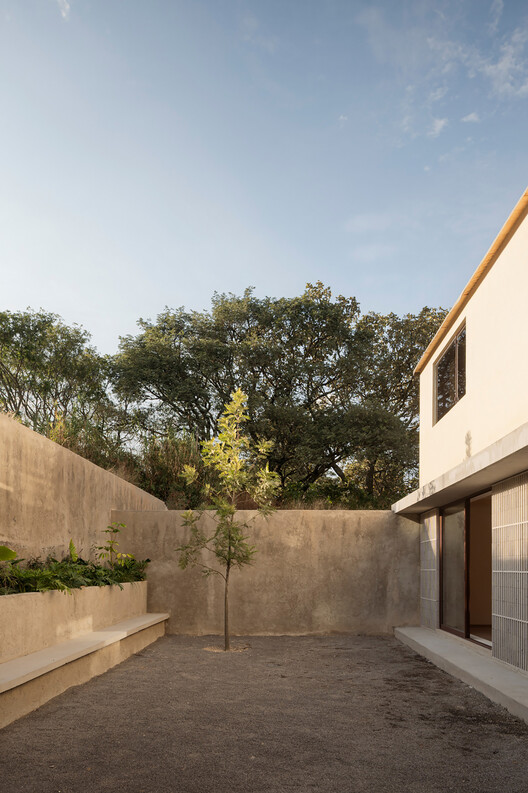 Cabaña Herradura / ALMA de Arquitectos Cabaña Herradura / ALMA de Arquitectos - Fotografía exterior, Concreto