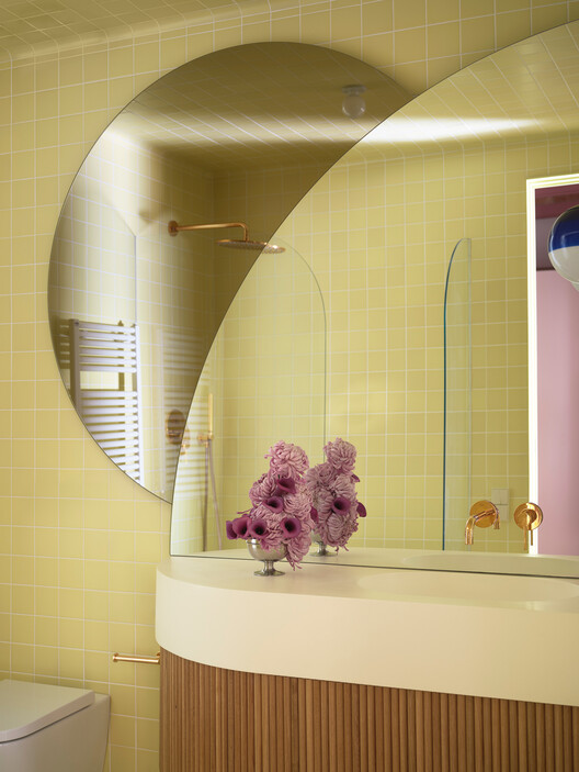 Revoltó House / bardo - Interior Photography, Bathroom, Sink, Bathtub, Glass