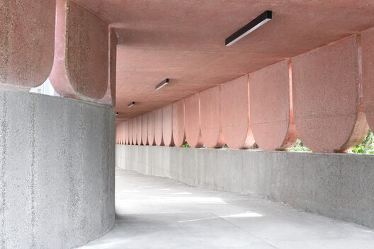 Renovation and Extension of the Sipeki Balás Villa / Atelier dmb - Image 3 of 21