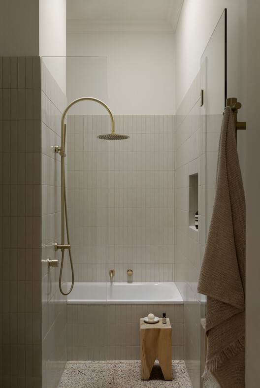 Stack & Field House / Steffen Welsch Architects - Interior Photography, Bathroom, Shower