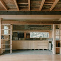 Casa sin terminar / David Brodsky + Alexander Brodsky - Remodelaciones