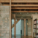 Casa sin terminar / David Brodsky + Alexander Brodsky - Fotografía interior, Remodelaciones, Fijación Vigas
