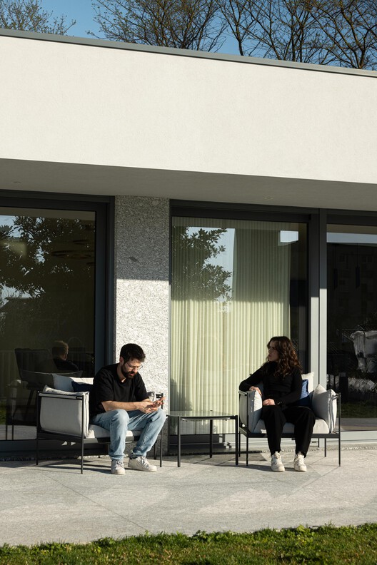 Two Houses in Guimarães / felixARQS - Daniel félix Architects Two Houses in Guimarães / felixARQS - Daniel félix Architects - Interior Photography, Concrete