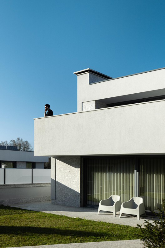 Two Houses in Guimarães / felixARQS - Daniel félix Architects Two Houses in Guimarães / felixARQS - Daniel félix Architects - Image 24 of 43