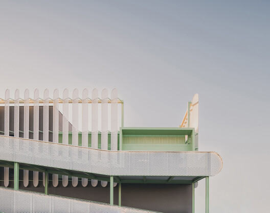 Leganés Auto Center / OOIIO Arquitectura - Image 8 of 32