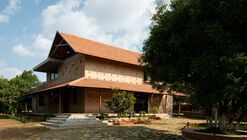 Casa de campo Kripanilay / HabitArt Architecture Studio