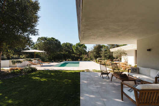 Casa en Quinta do Perú / GSS arquitectos - Fotografía exterior, Jardín