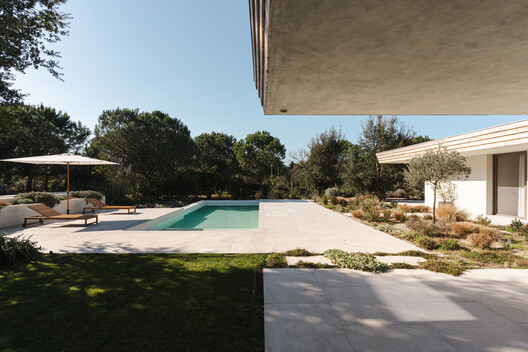 Casa en Quinta do Perú / GSS arquitectos - Fotografía exterior, Jardín