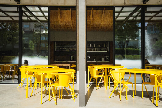 É Um Restaurante / SIA arquitectura + gonçalves perić - Fotografía interior, Sillas