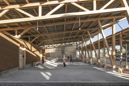 Centro de Cultura e Ecologia Quiané – Fase 2 / Universidade de Ciências Aplicadas de Munique + Frente por la Defensa de la Tierra + Comunidade de Santa Catarina Quiané + CAMPO + Atarraya Taller de Arquitectura - Fotografia de Interiores, Madeira, Viga